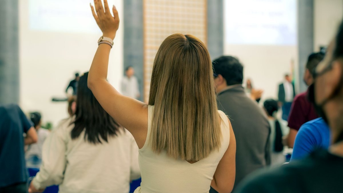 Asamblea por comunicación escrita en propiedad horizontal: cómo decidir sin reunir a nadie
