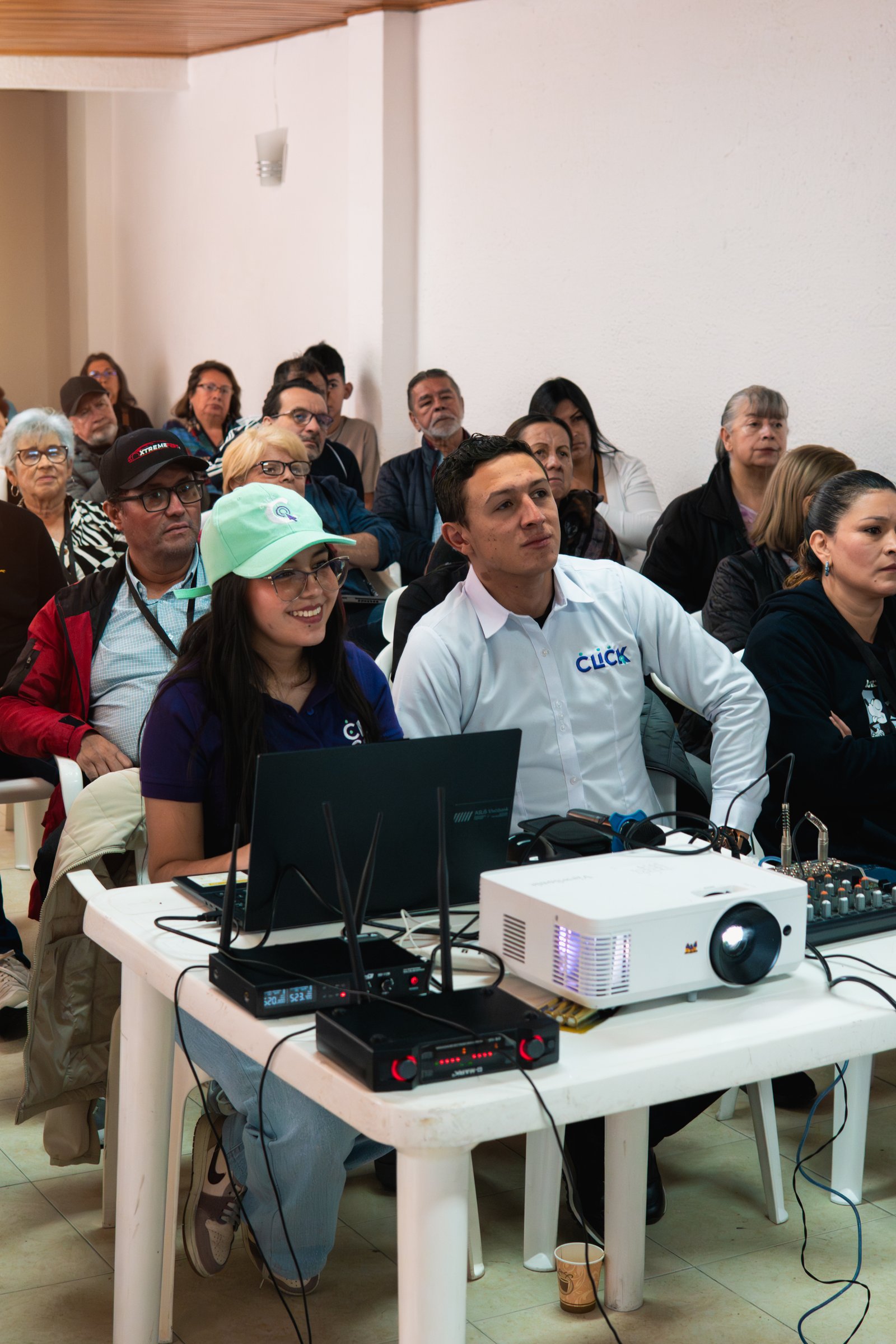 Pantallas LED para asambleas de copropiedades